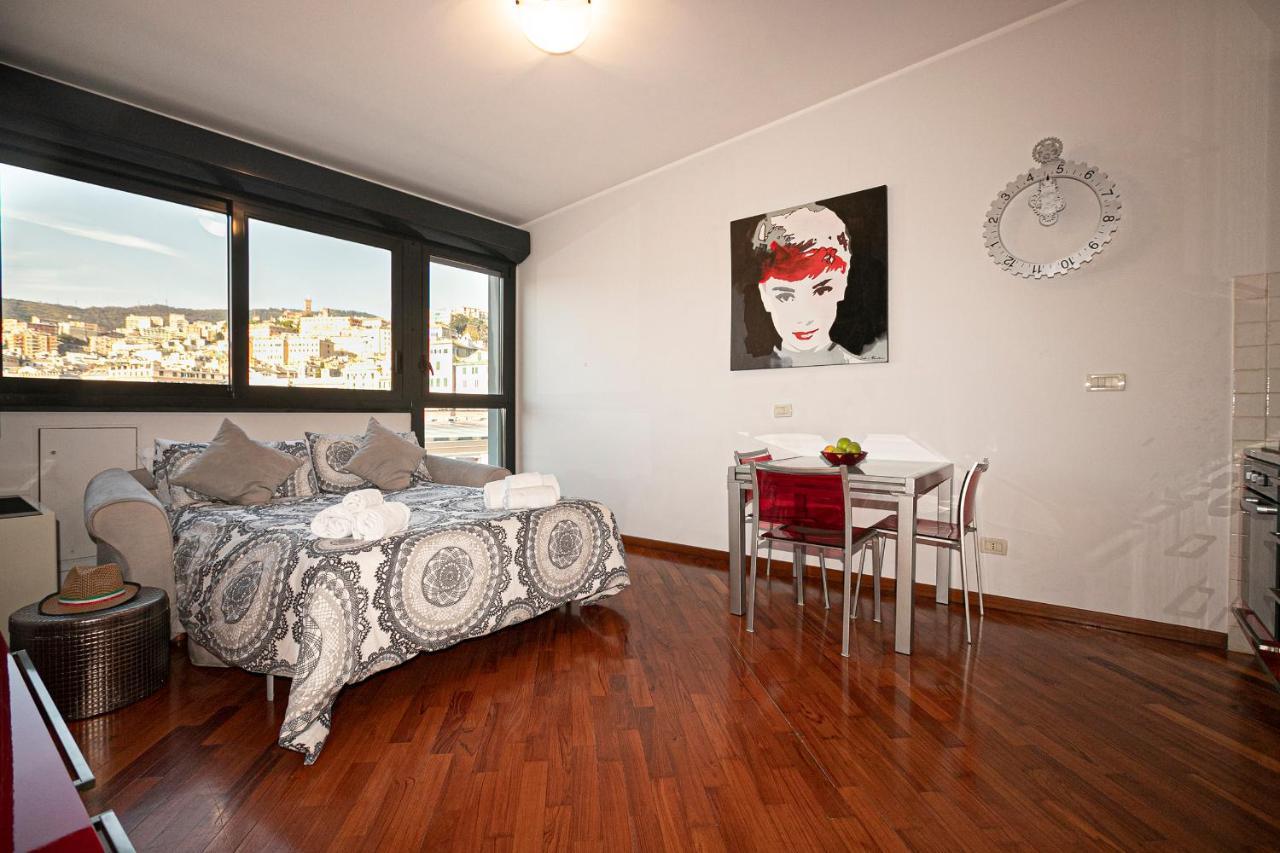 Real Italian Estate - Red Coral Apartment เจนัว ภายนอก รูปภาพ